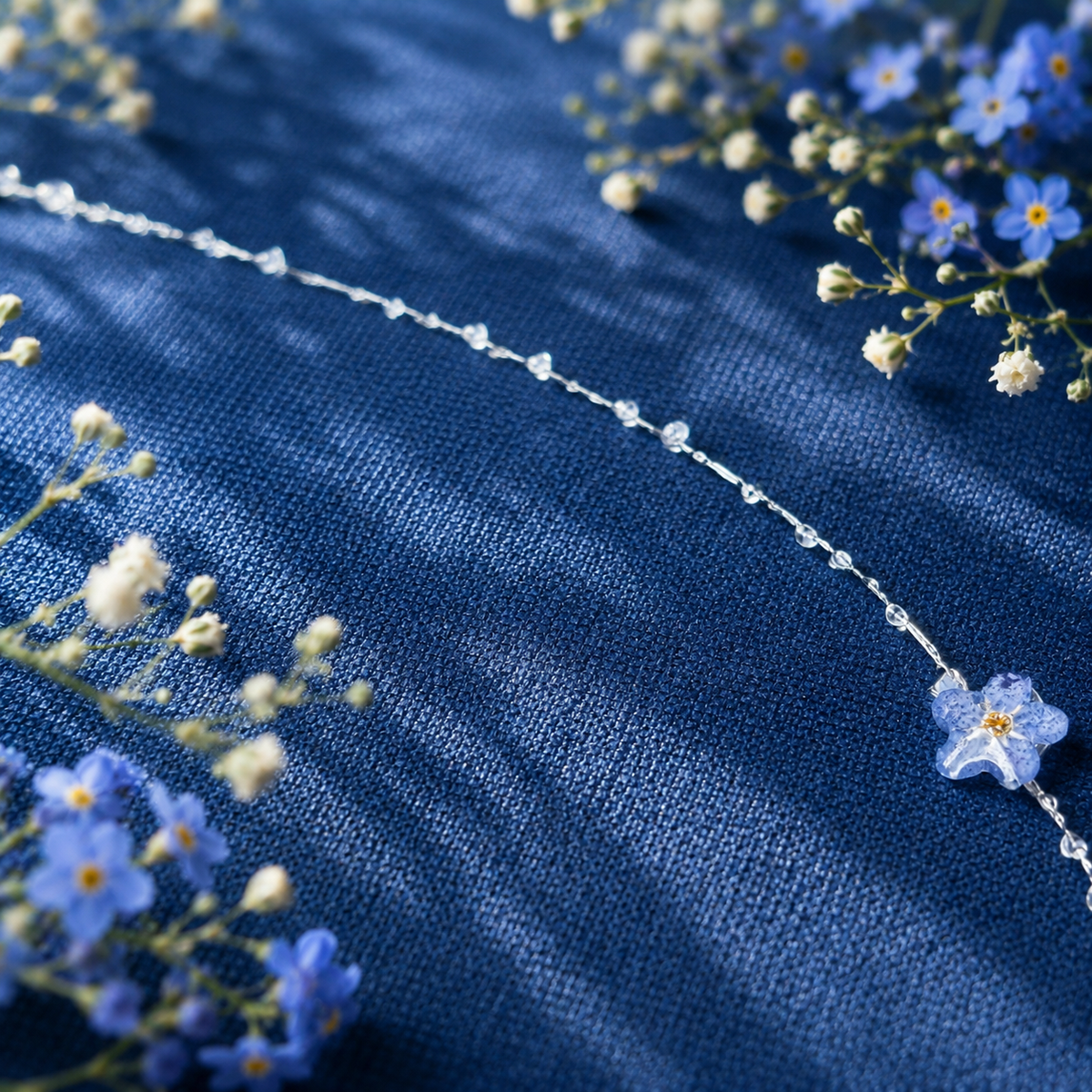 Forglemmegei smykkesett med ekte blomster – choker og øredobber i resin